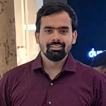 Nilesh kumar Pandey Chemistry Home Tutor in IIM Road Lucknow with 10 Years Experience